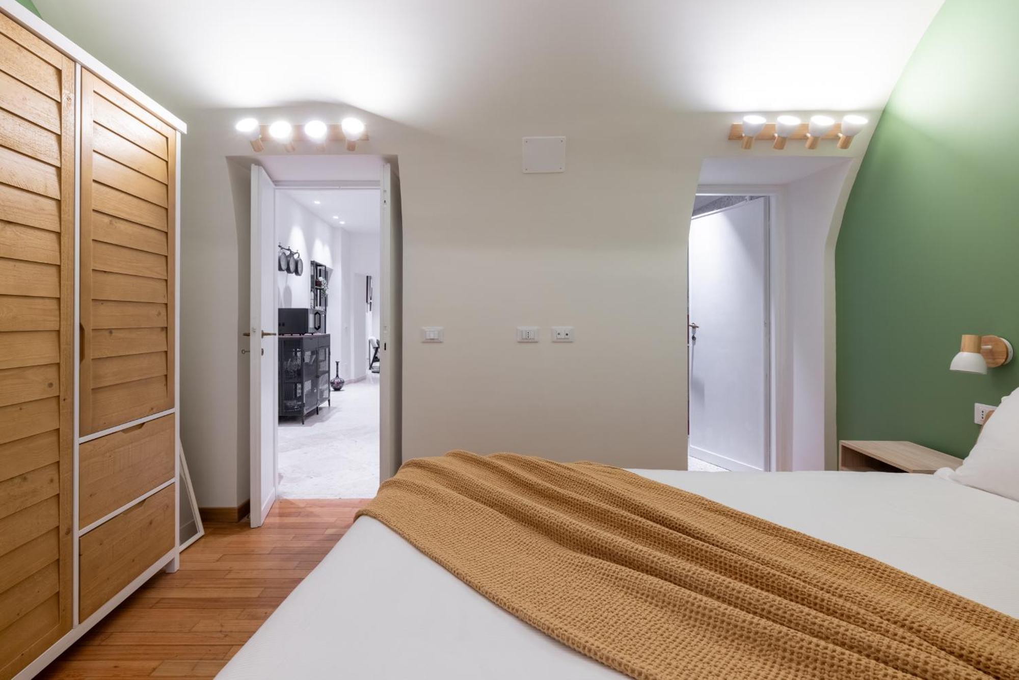 Charming 3 Bedroom In The Historic Center * Roma