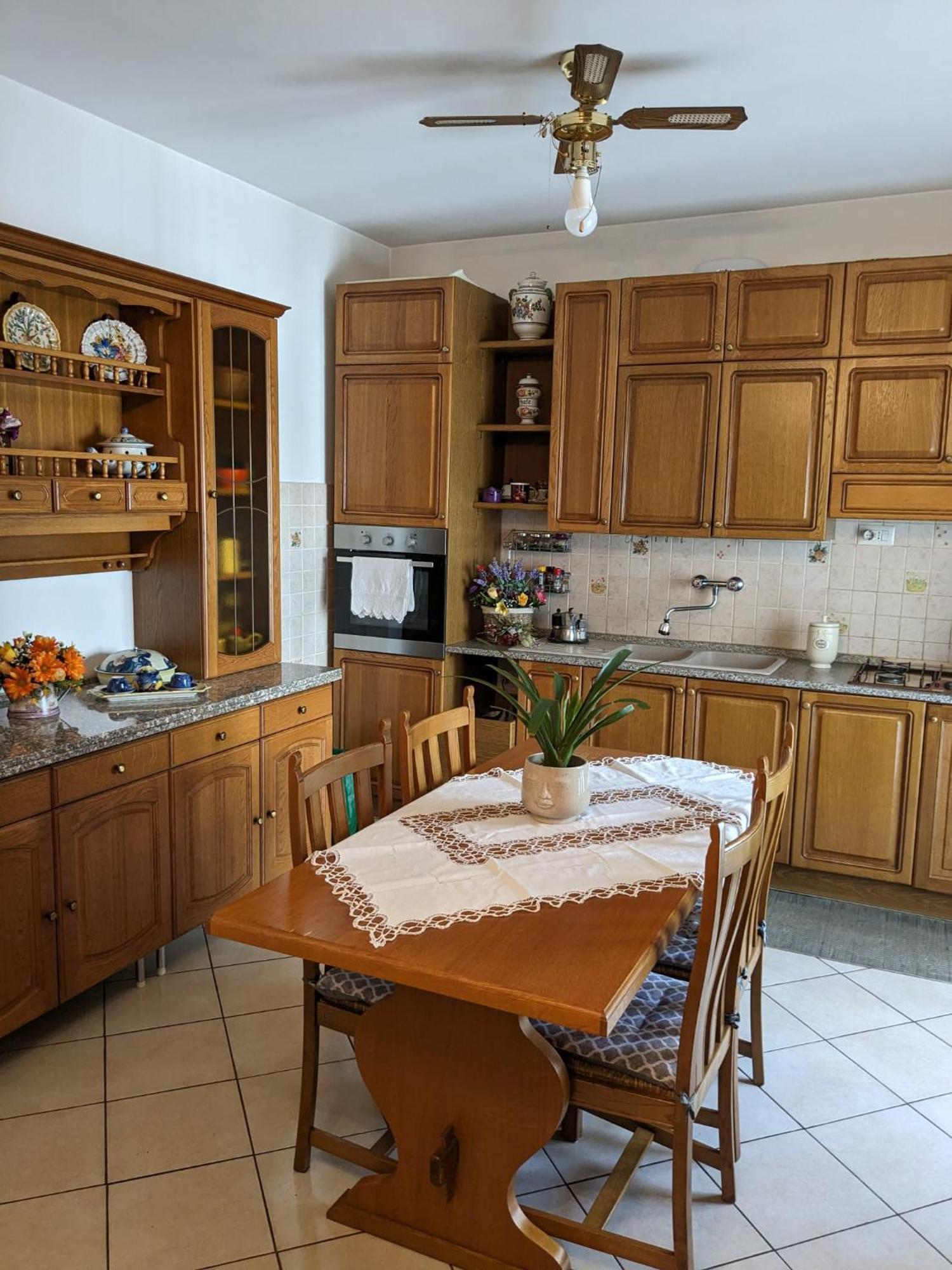 Lella's House Vicino Metro A 3 Min A Piedi Appartamento Roma
