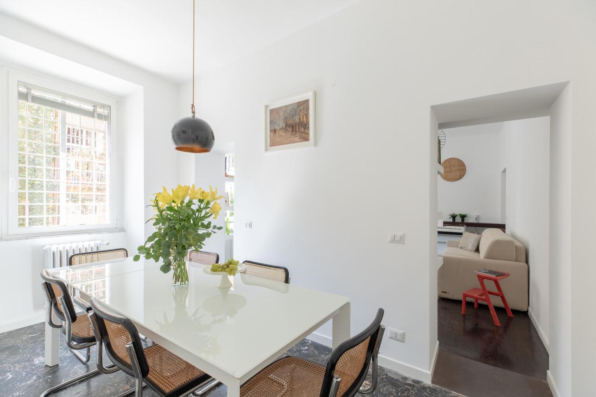 Iflat Colosseum Modern & Peaceful Design Apartment Rom