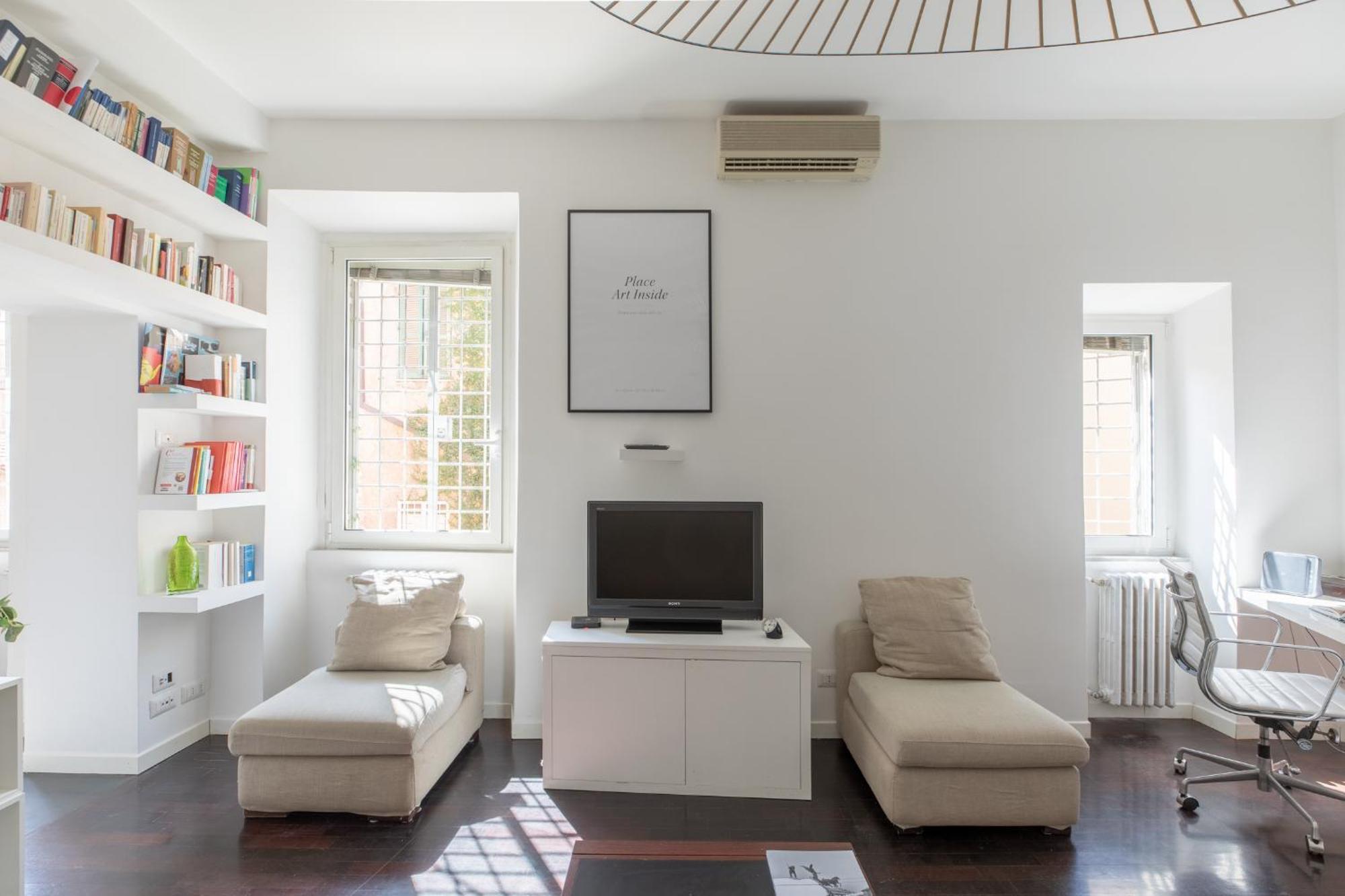 Iflat Colosseum Modern & Peaceful Design Rom