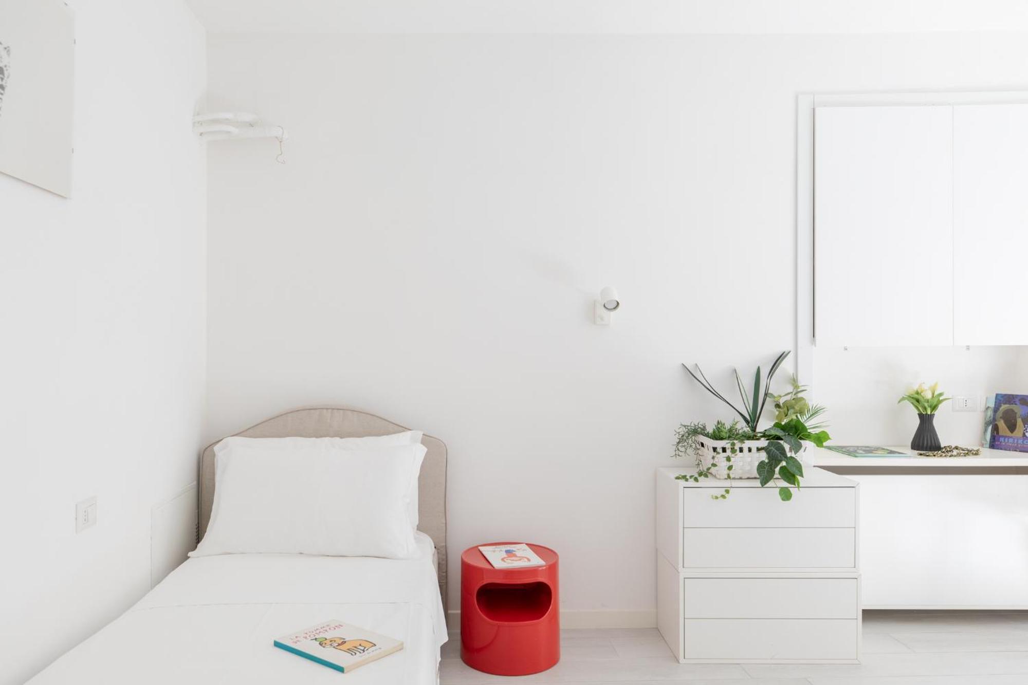 Iflat Colosseum Modern & Peaceful Design