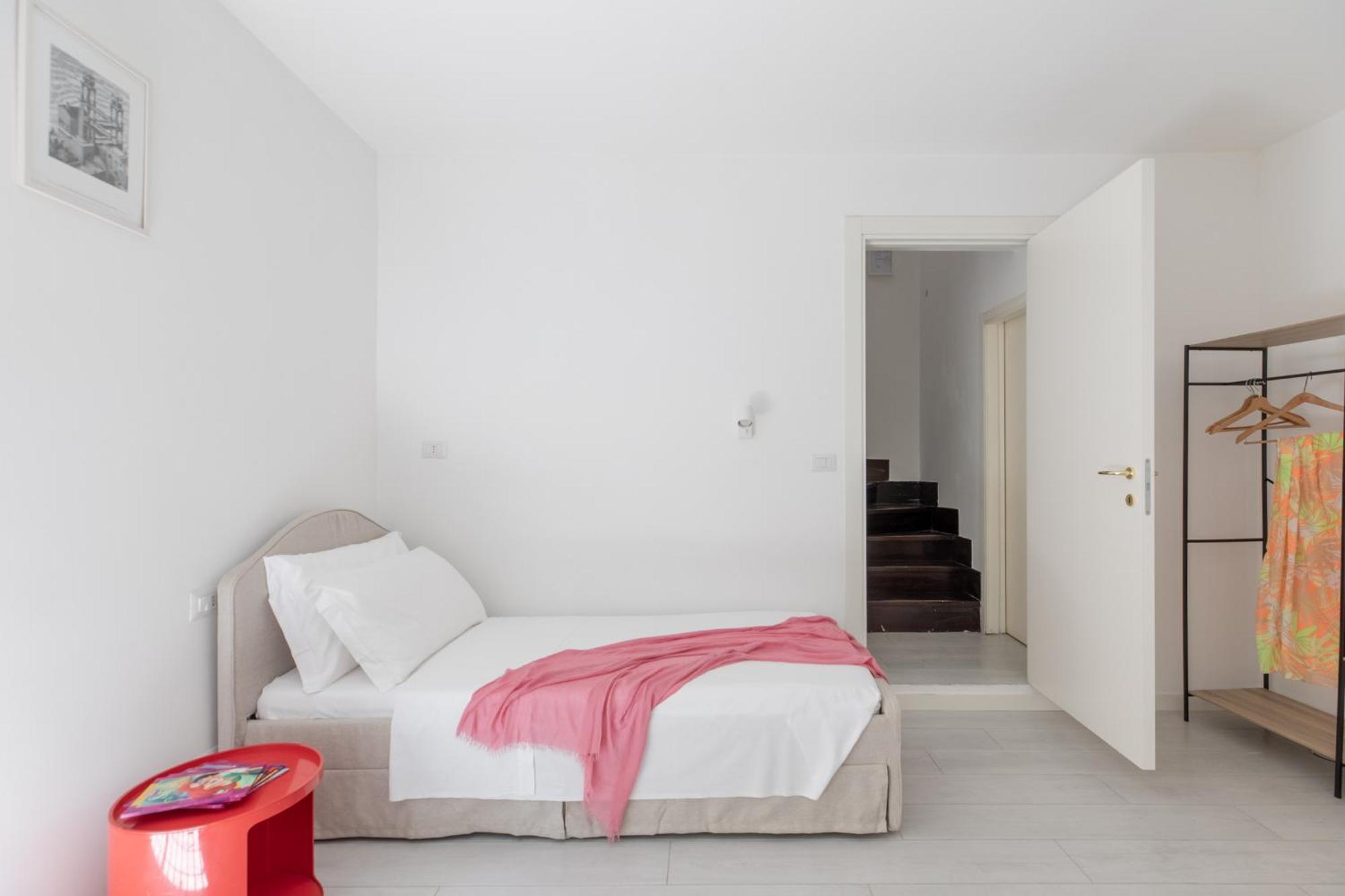 Apartment Iflat Colosseum Modern & Peaceful Design
