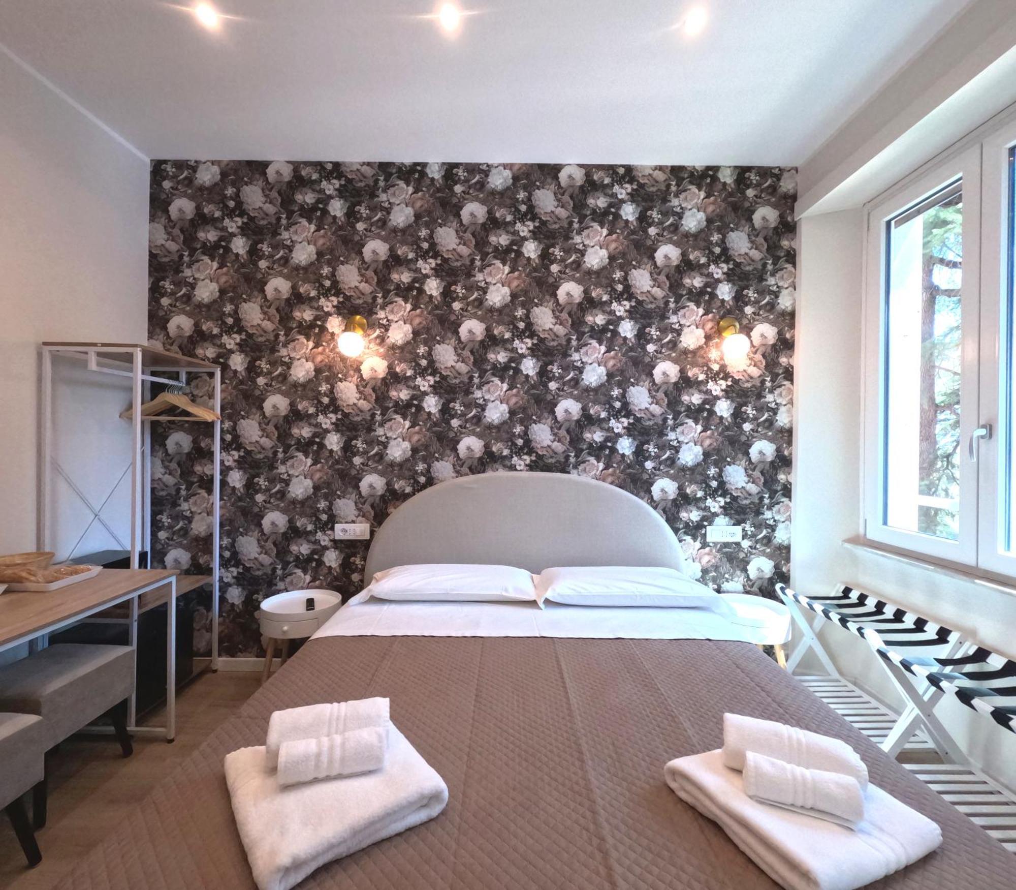 Aurelia Garden Bed & Breakfast 3*