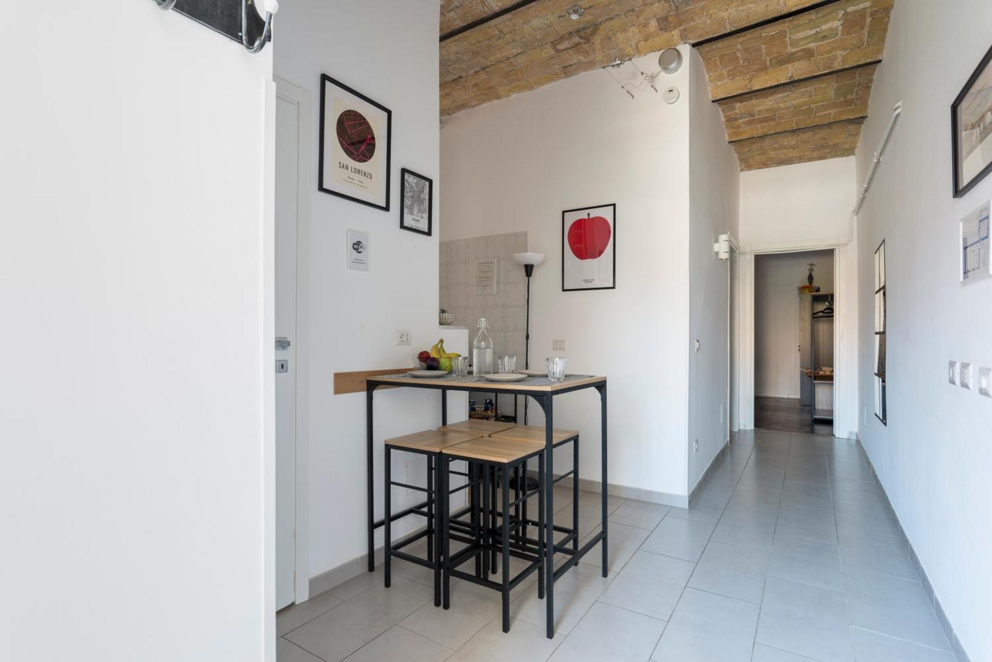 Half Palace, Relaxing In San Lorenzo Apartment *