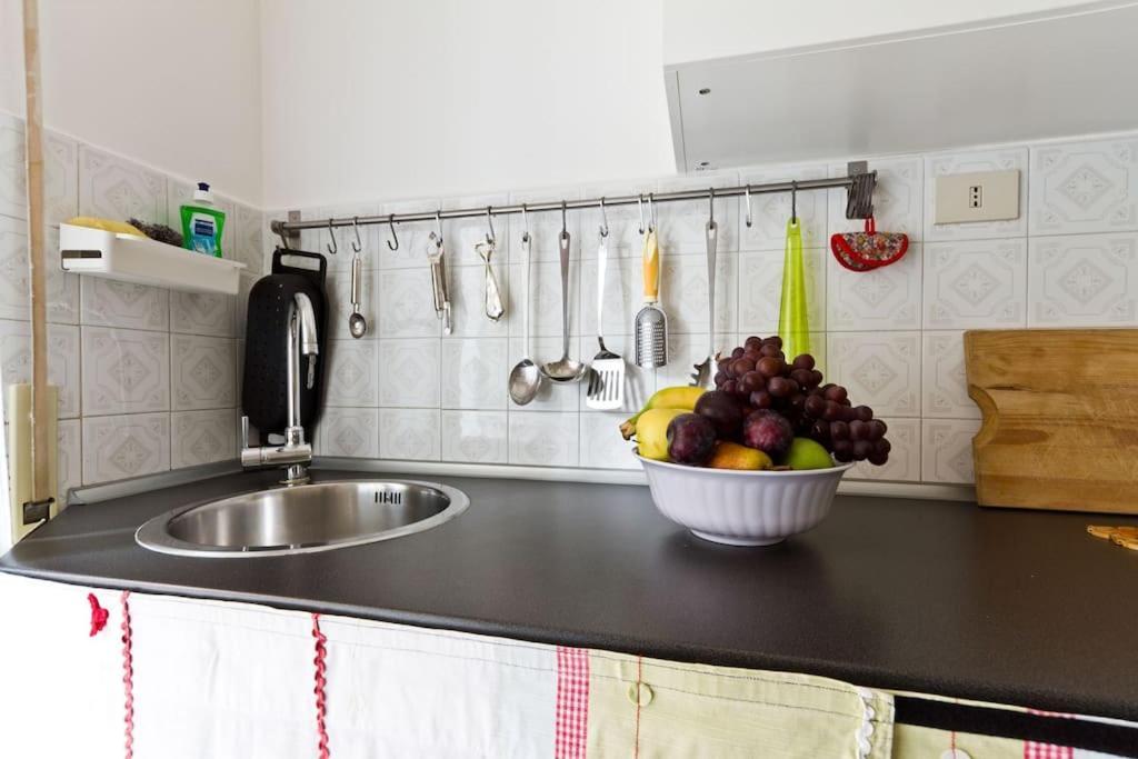 A Casa Di Pe' Apartment