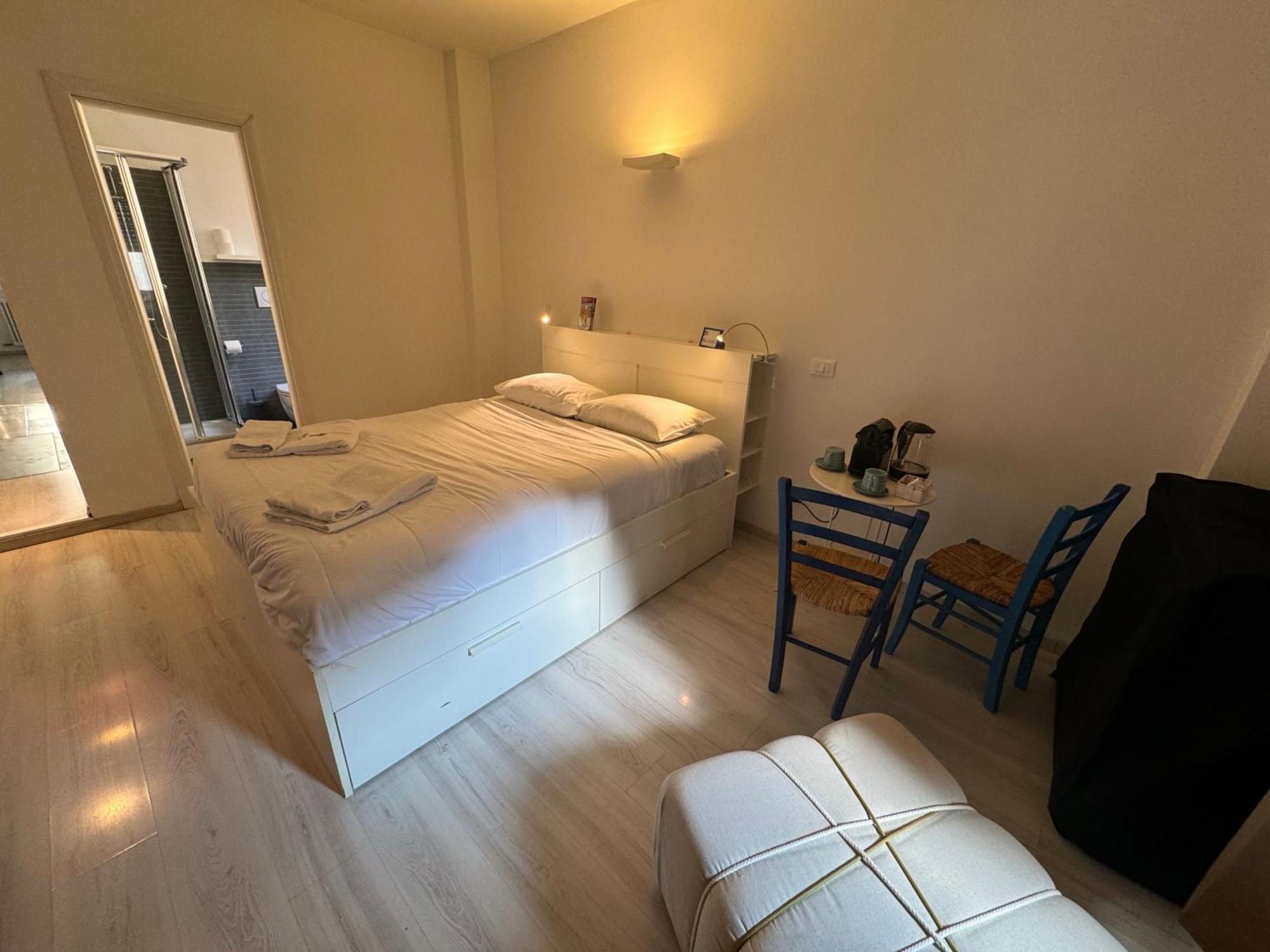 Tiburtina Suites, Affittacamere 2*