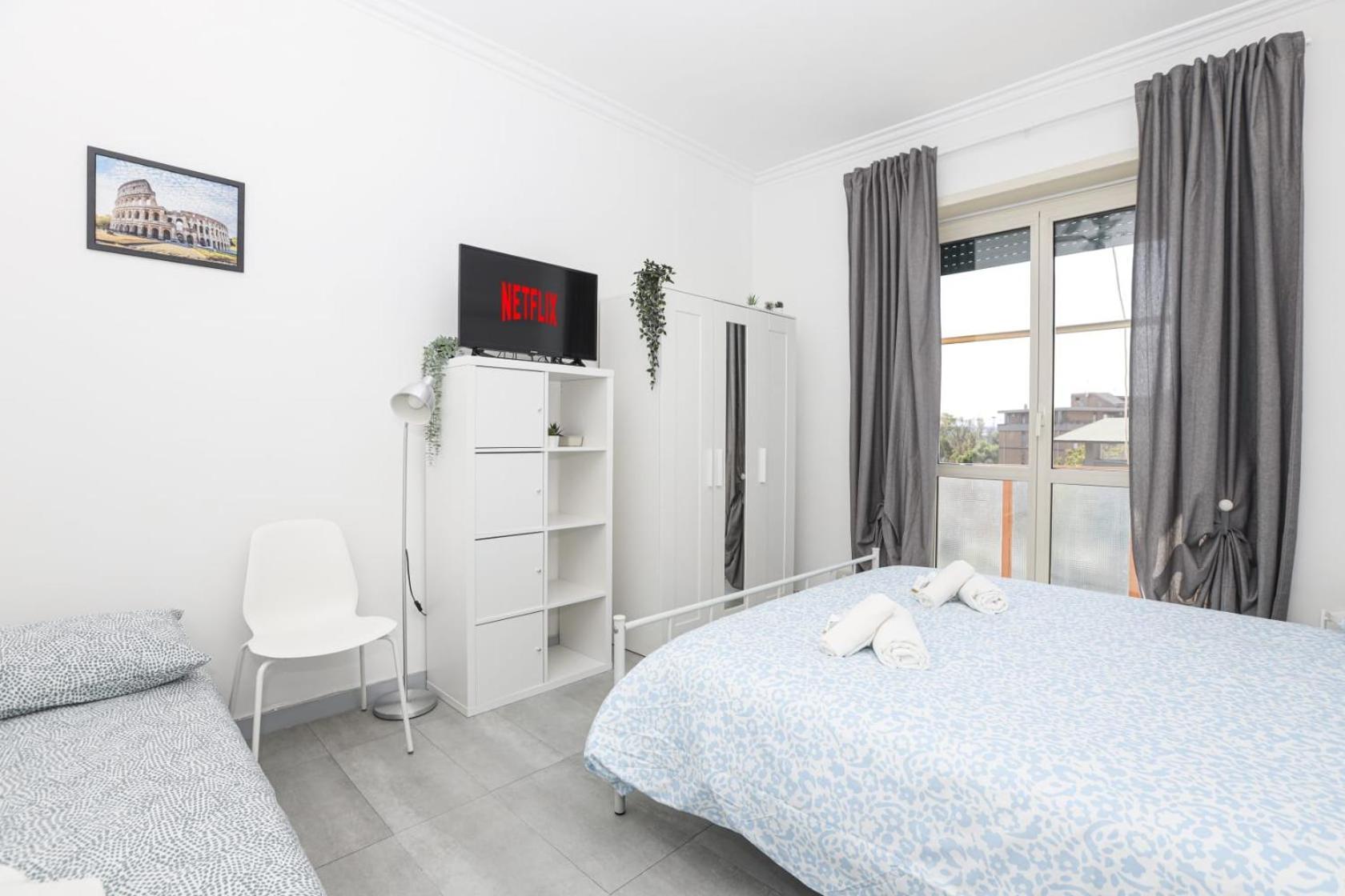 Apartamento Aeterna - Metro A , 20 Min To The Center - Tourist Tax Included - Free Wi-fi Roma