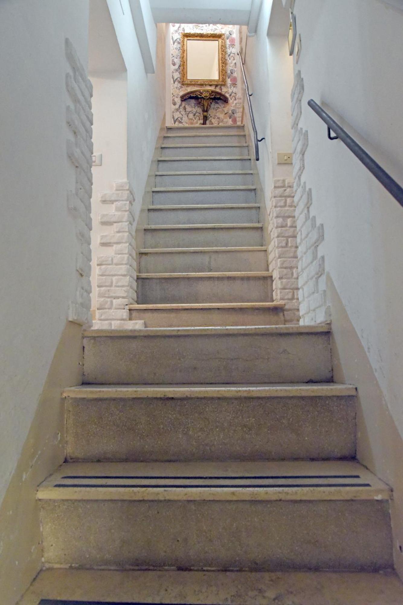 Ventisei Scalini A Trastevere