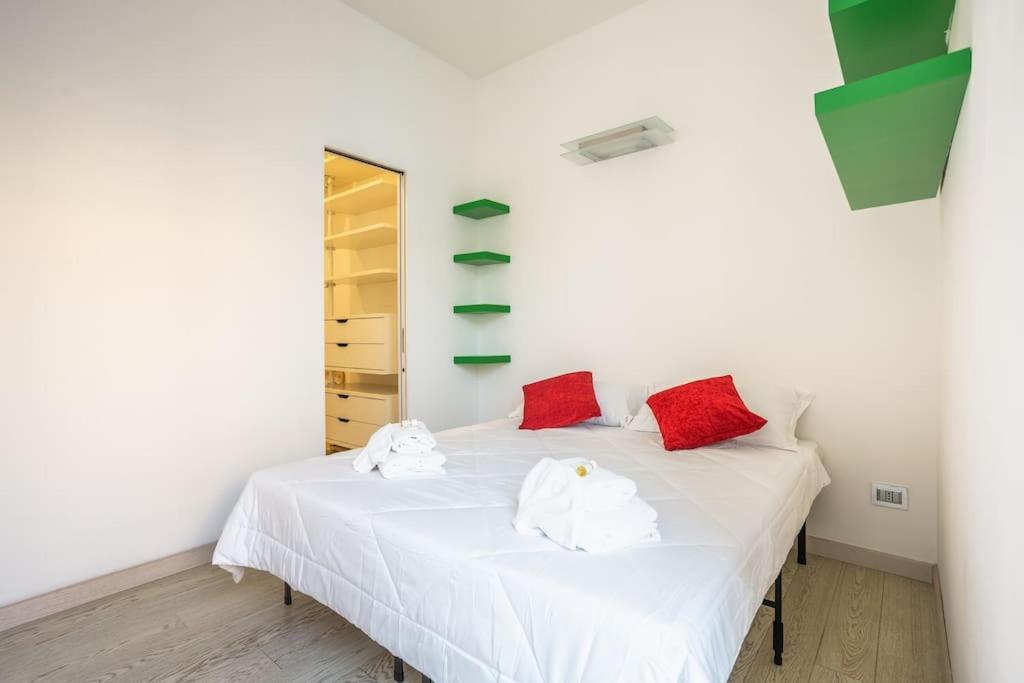 Charme & Luxe 2 Bedroom Center Appartamento