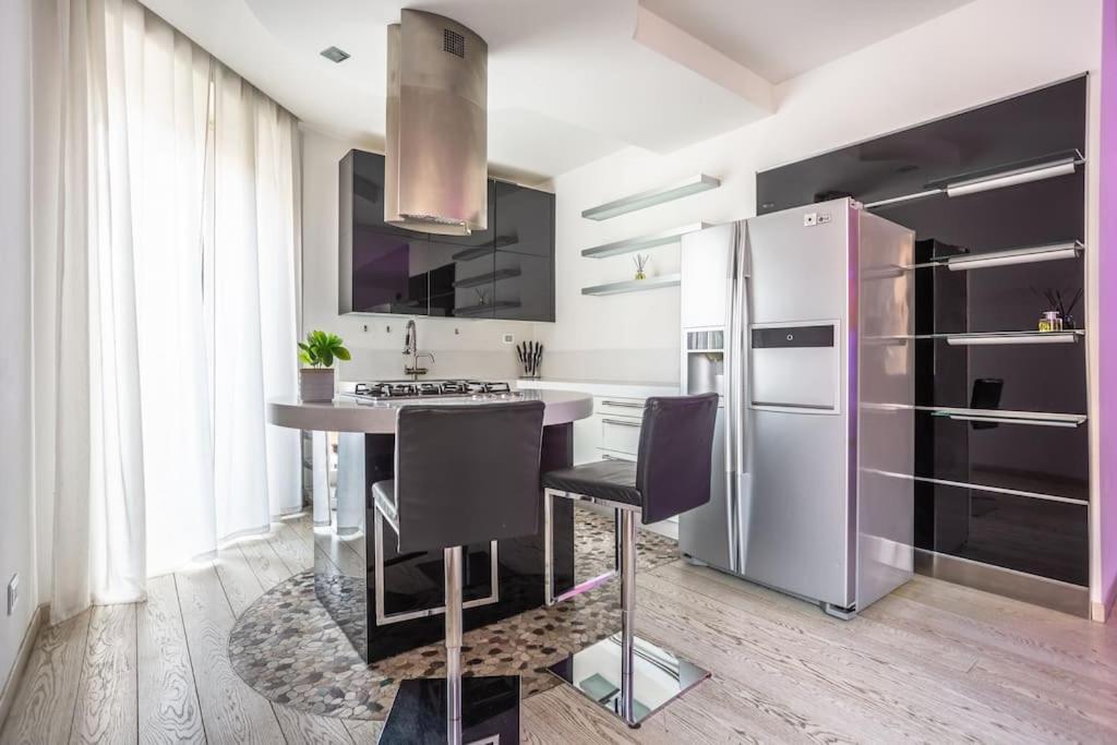 Charme & Luxe 2 Bedroom Center Roma