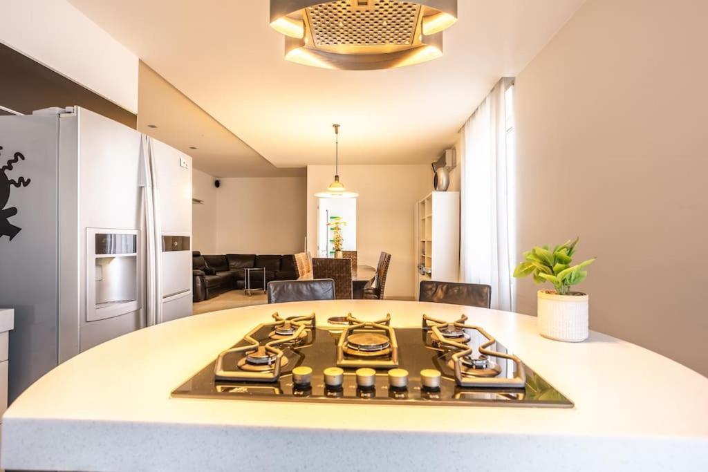 Charme & Luxe 2 Bedroom Center Appartamento Roma