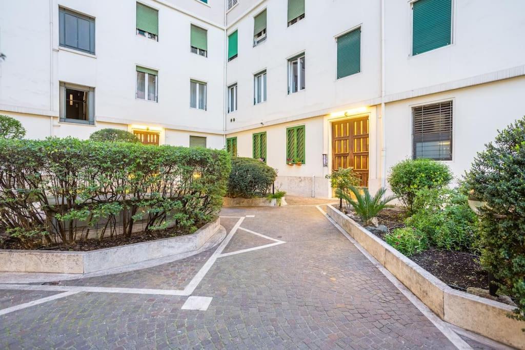Charme & Luxe 2 Bedroom Center Appartamento Roma