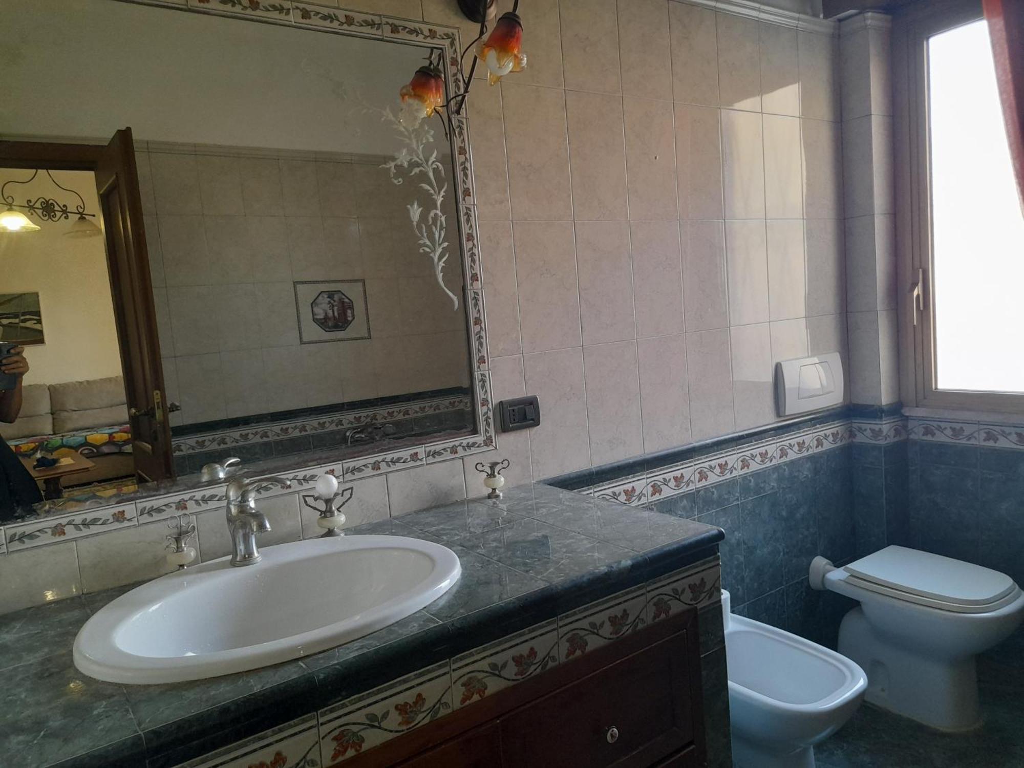 1 House Gjestgiverier Roma