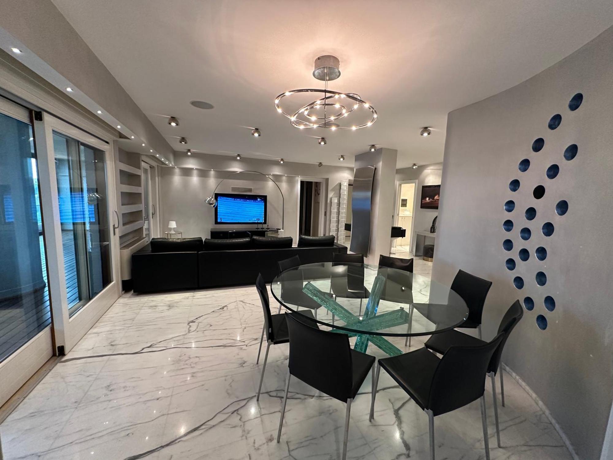 Luxury Apartment Rom