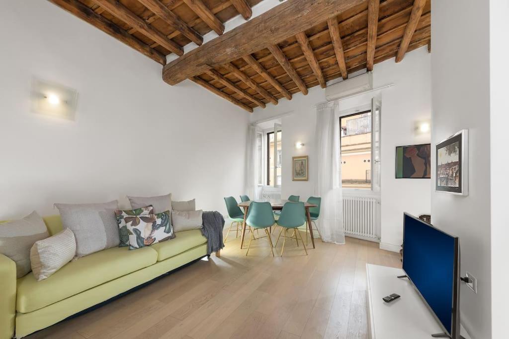 New! Design 2 Min From Spanish Steps Appartamento