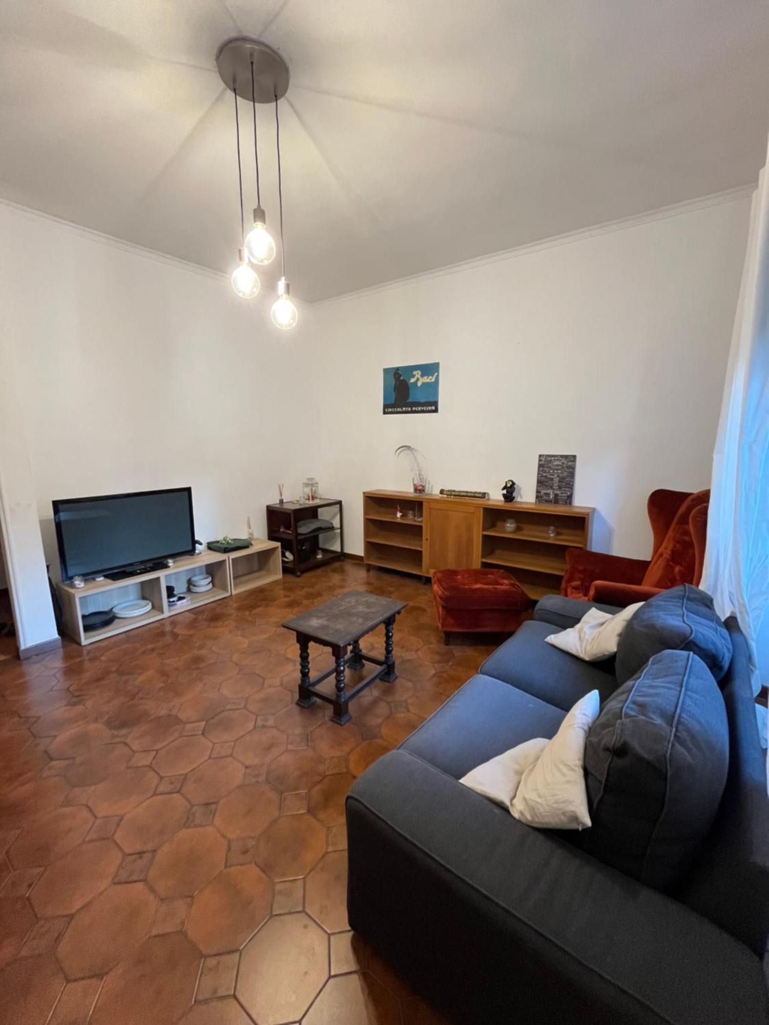 Apartamento Quiet Appartament Near The Metro *