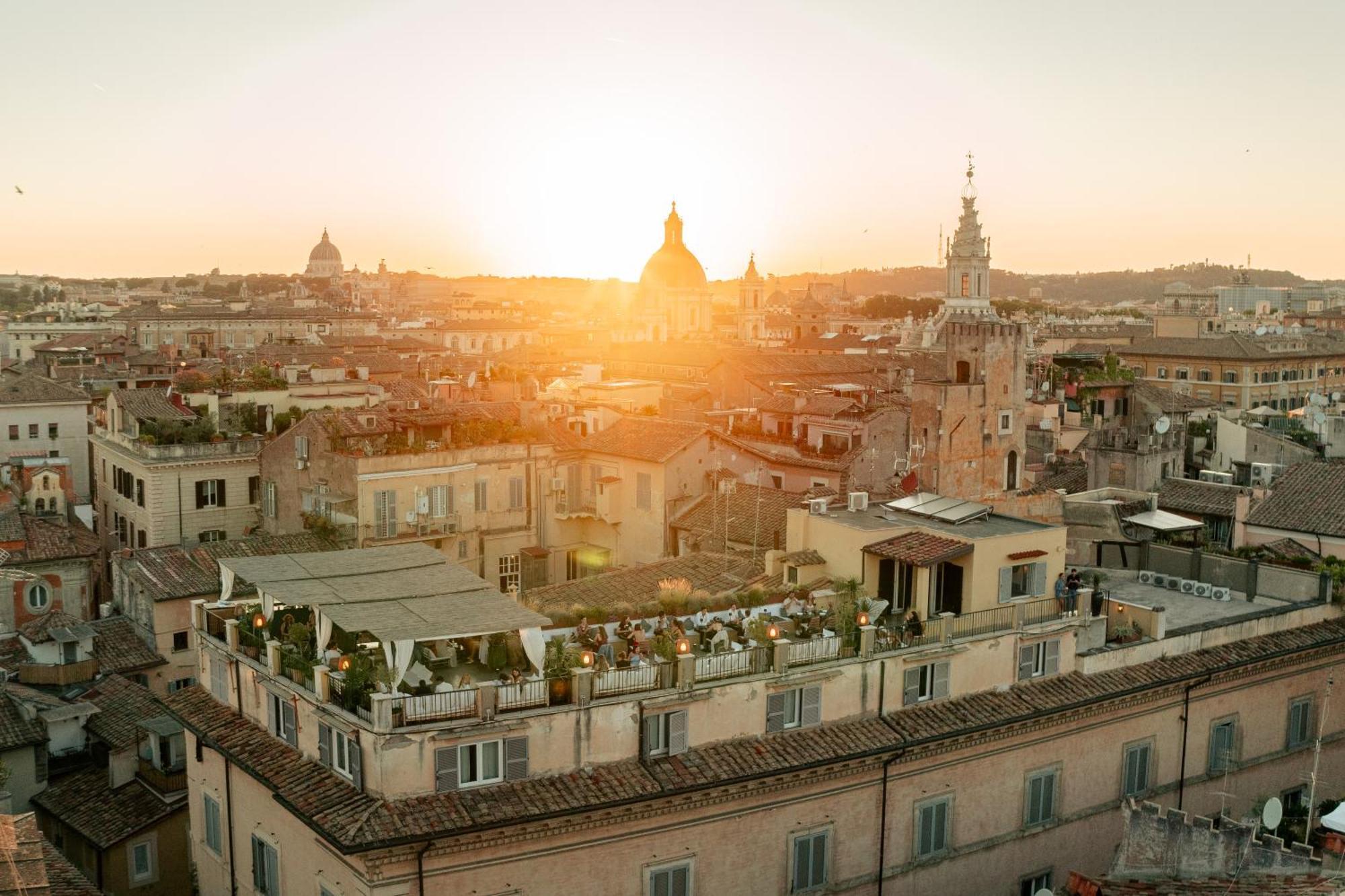 The Vista & Terrace Roma