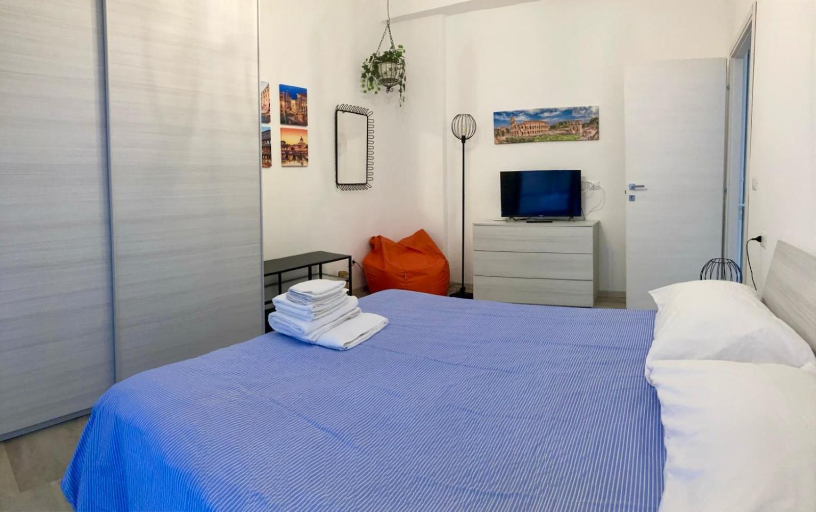 Brandnew Luxury House Near Metro Station Apartamento