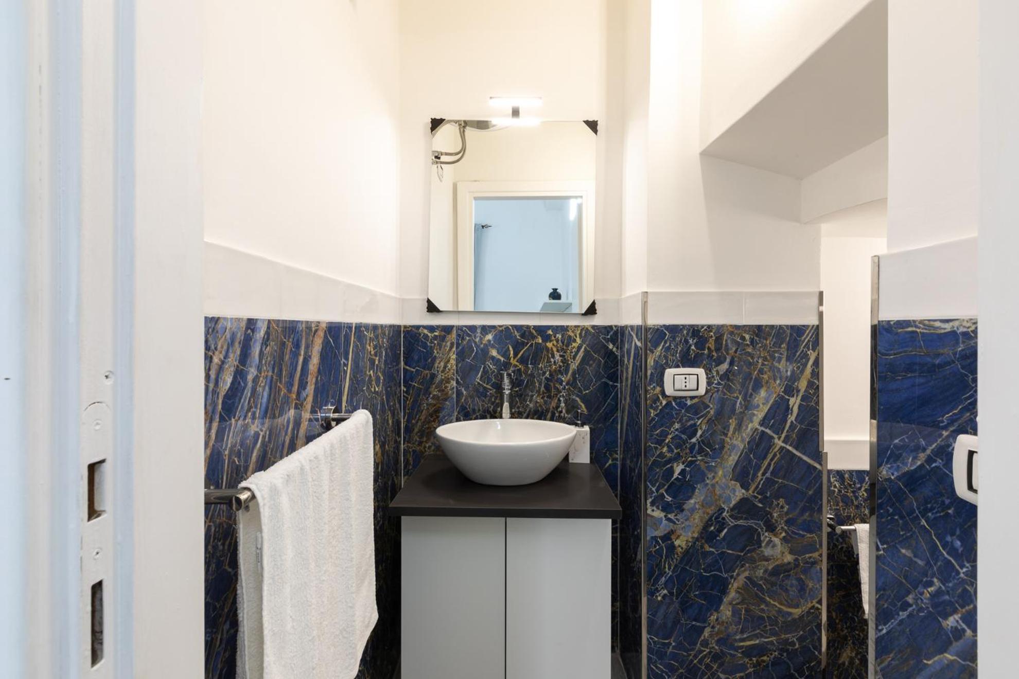 Royal House Pigneto * Roma