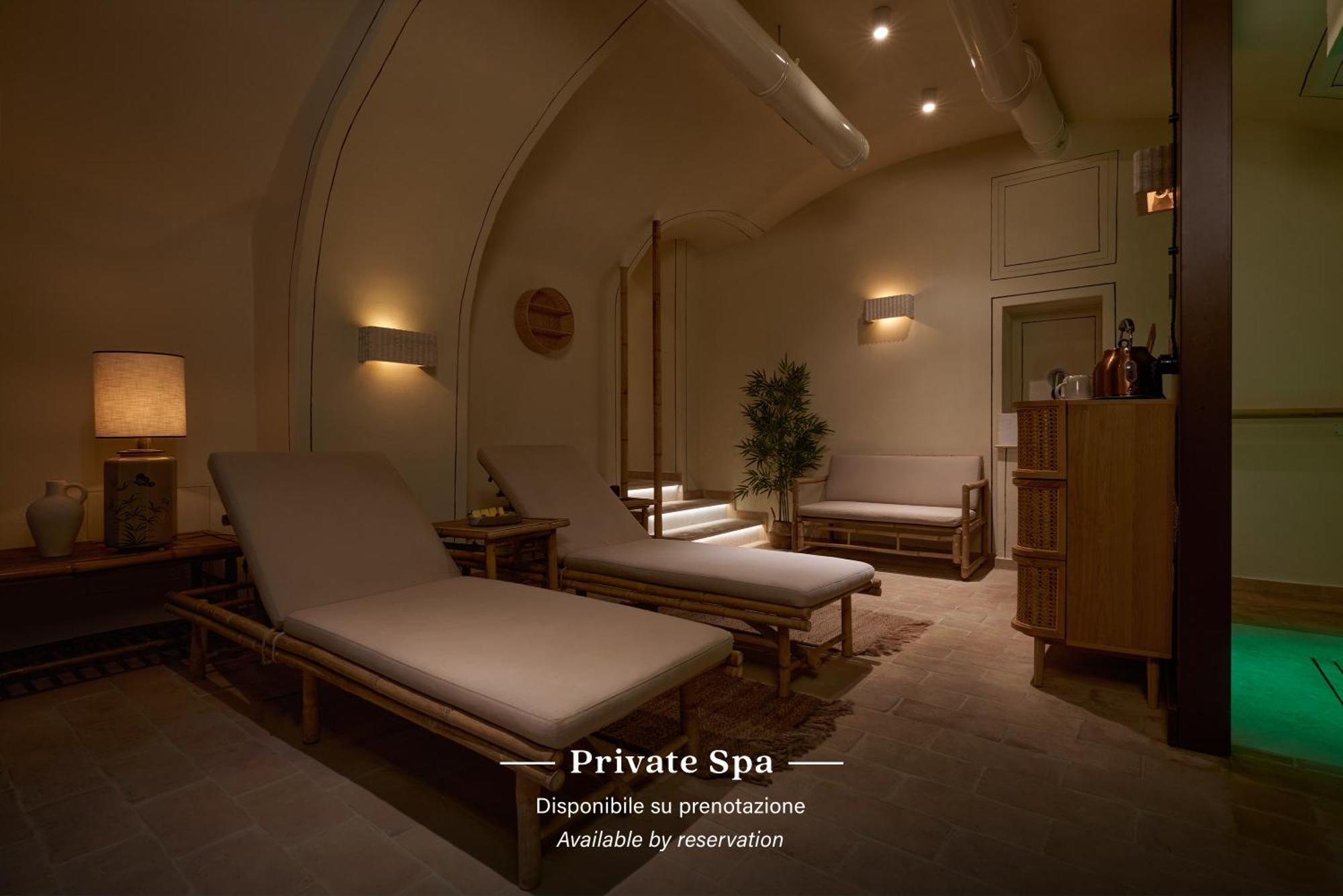 Hotel Tb Place