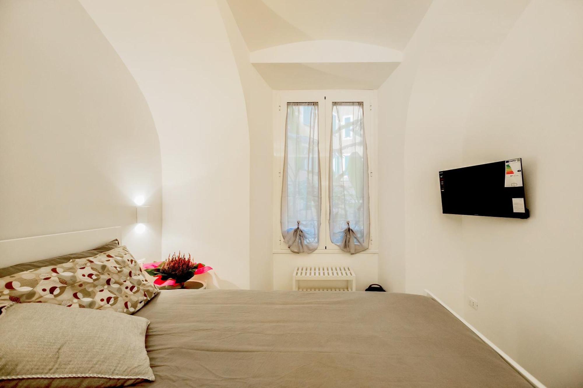 Live - Chez Le Roi Luxury