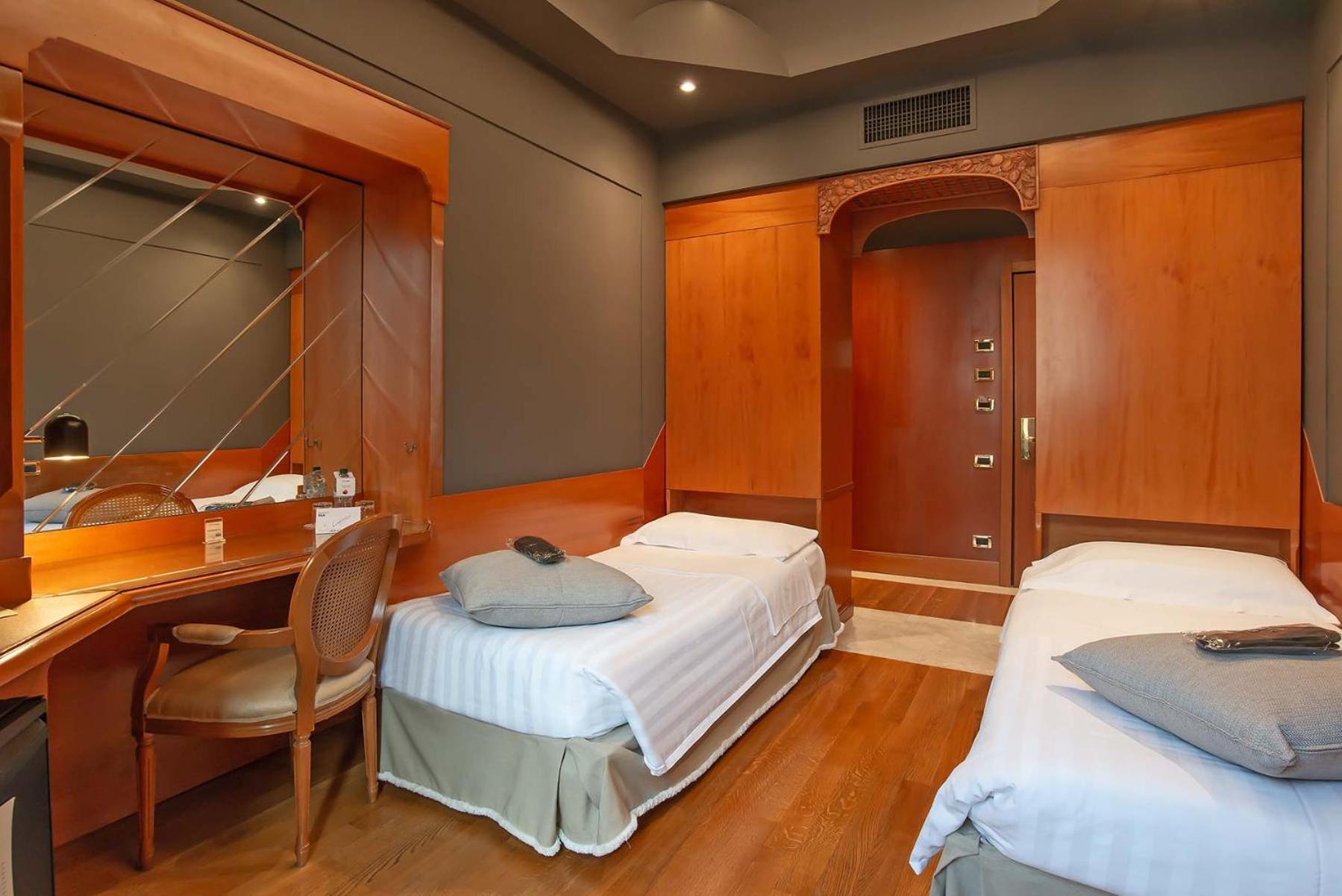 Isa Hotel 4*