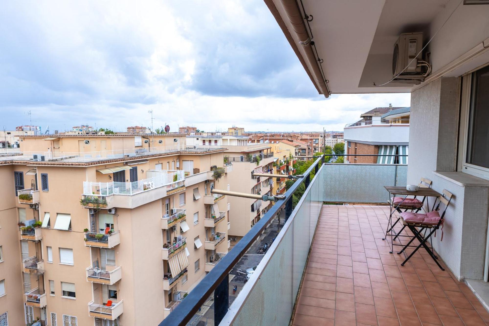 Apartment Casa Maresa Family House Metro A Rom