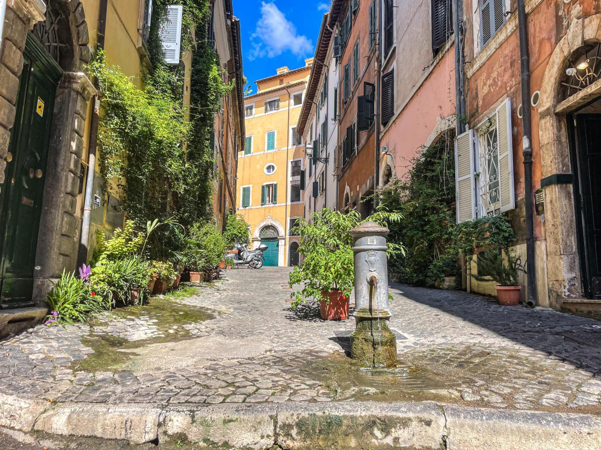 La Casa Di G - A Pochi Passi Dal Colosseo! - Affascinante E Confortevole Oasi Nel Quartiere Monti Apartment
