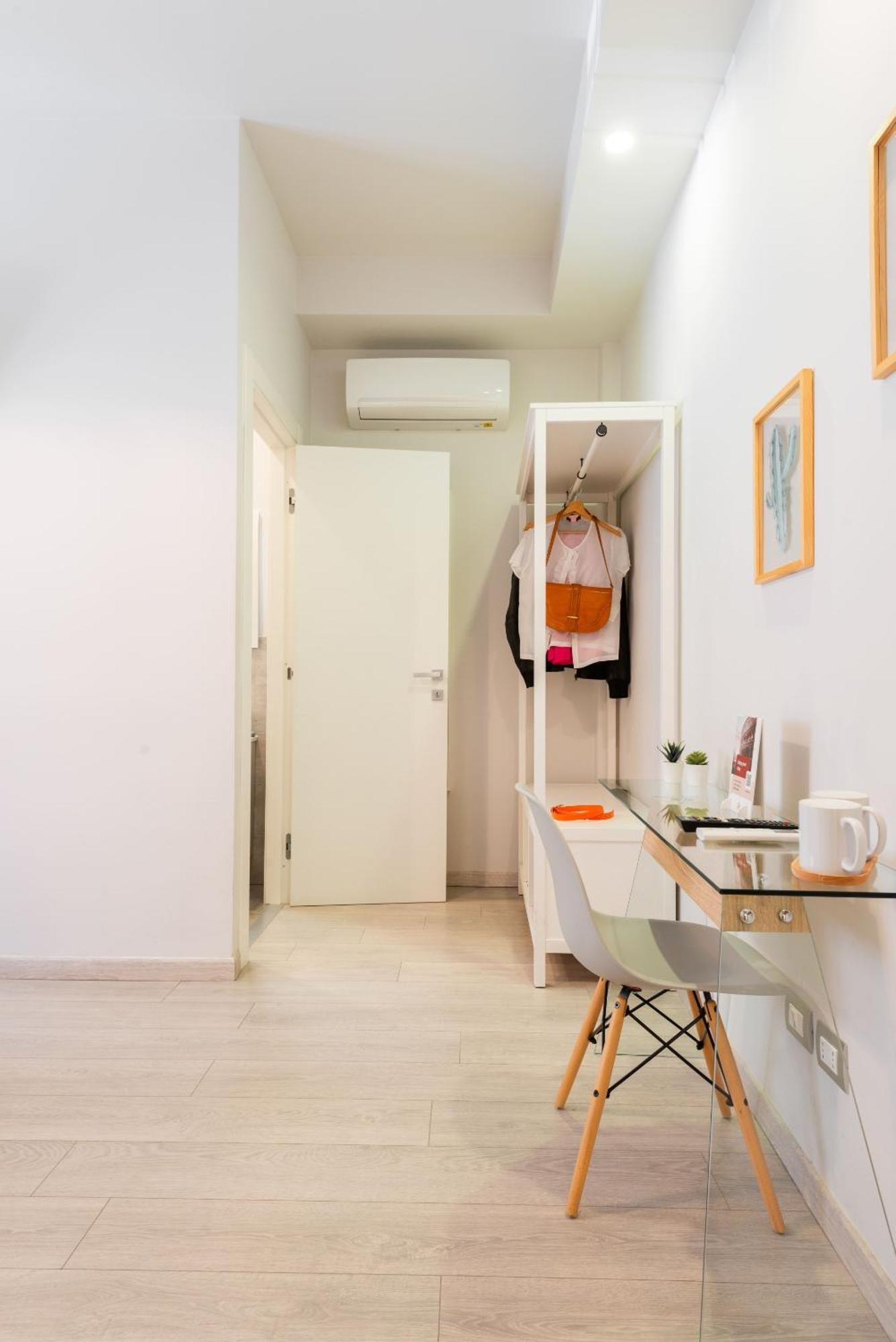 Winkler Apartment *