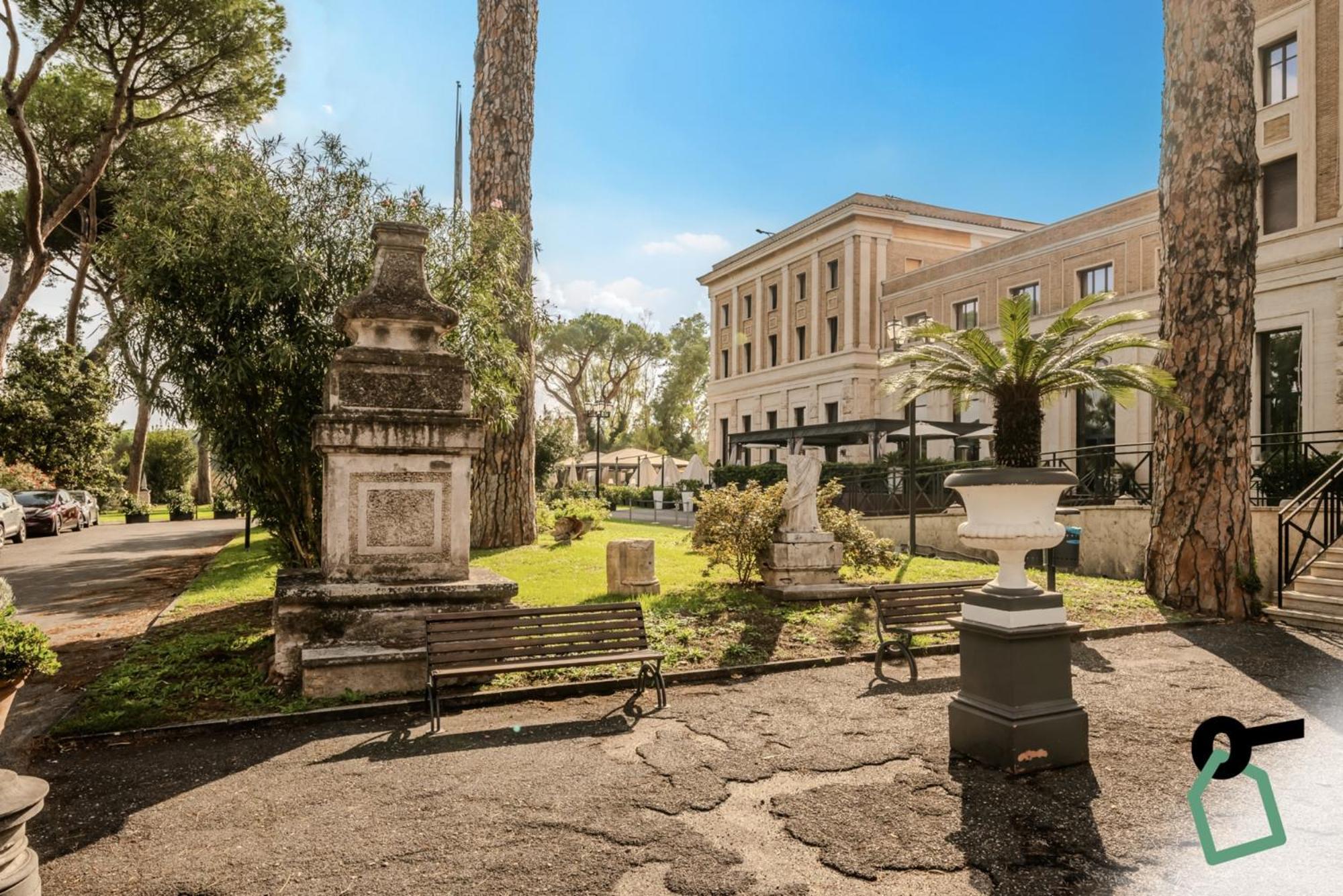Hotiday Collection - Cornelia 4* Roma