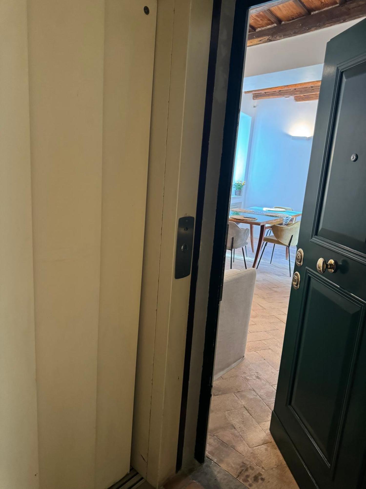 Labanca's Luxury Navona Ferienhaus *
