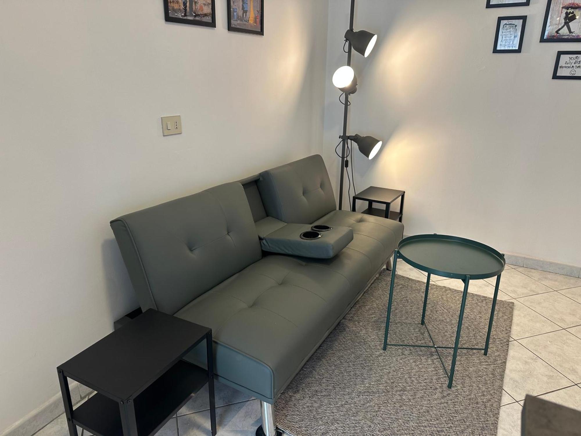 Metro A Apartamento *
