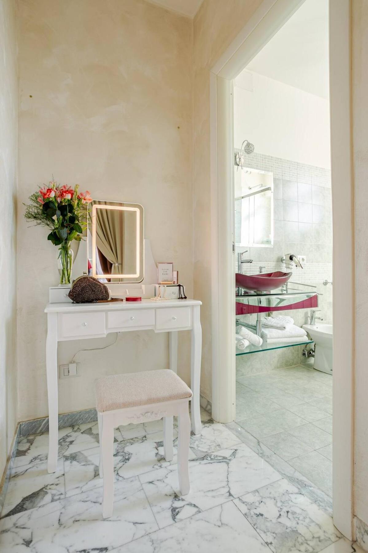 Luxury Roma