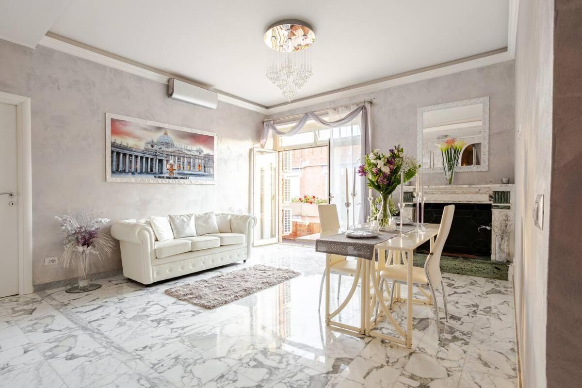 Luxury 2* Roma