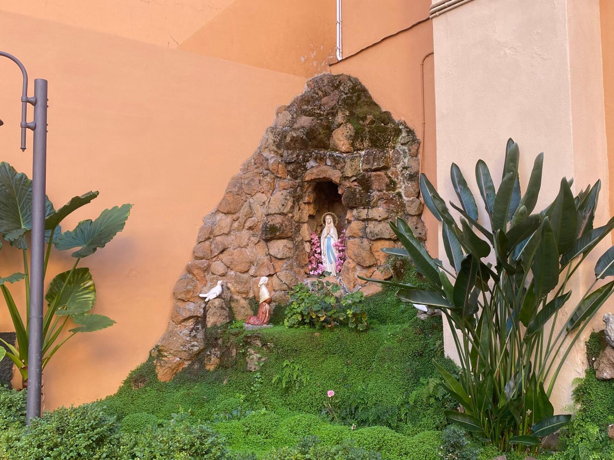 Hotel Basilica Roma