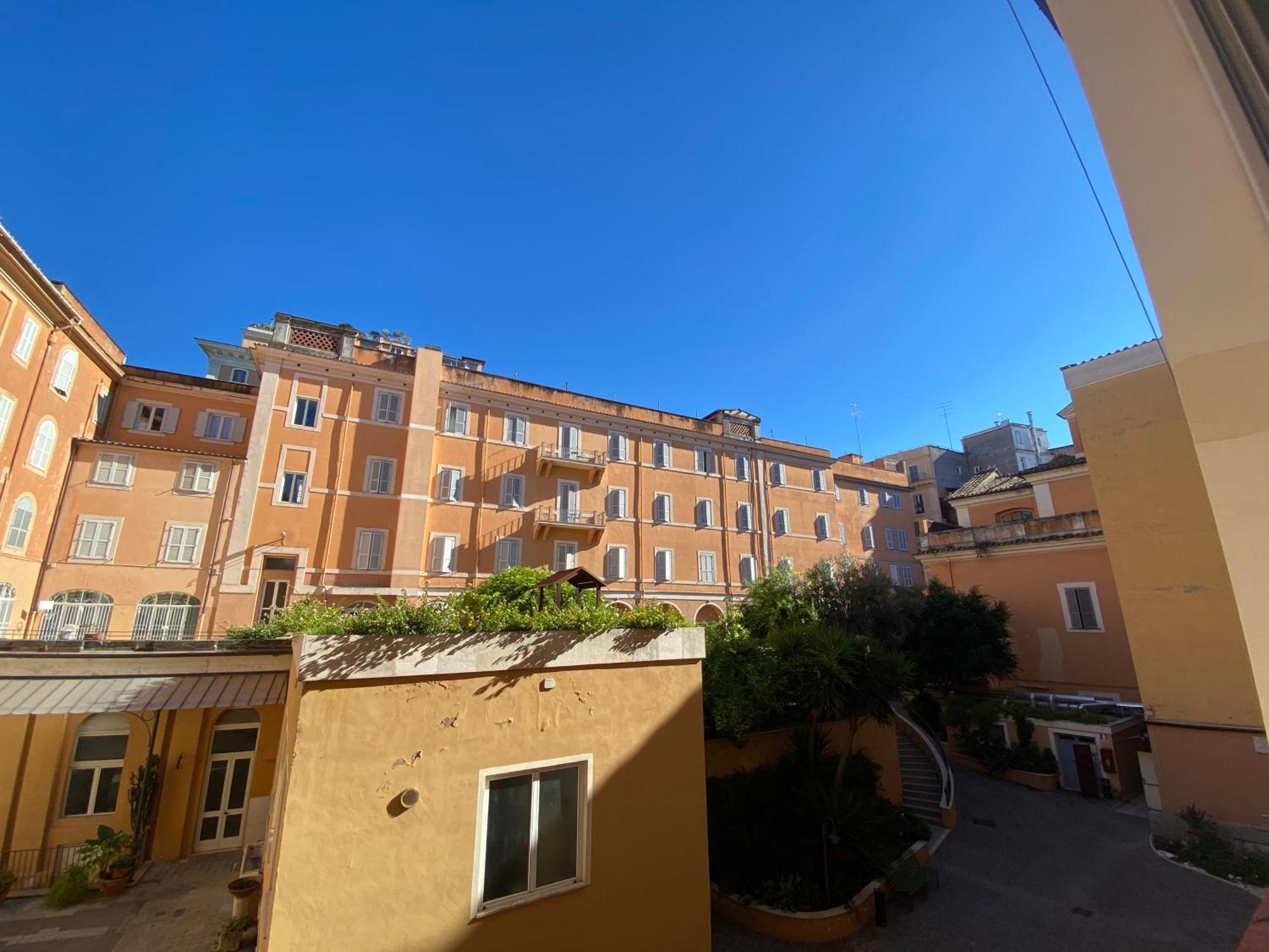 Hotel Basilica 3*