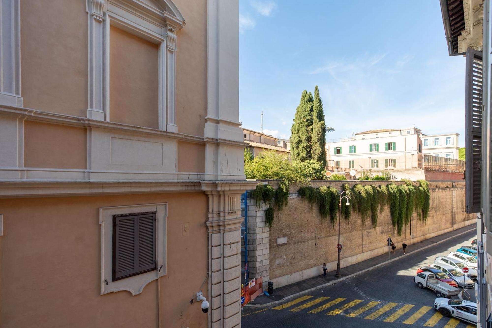 Iflat Bright Brand New 3-bedroom In Monti Apartamento