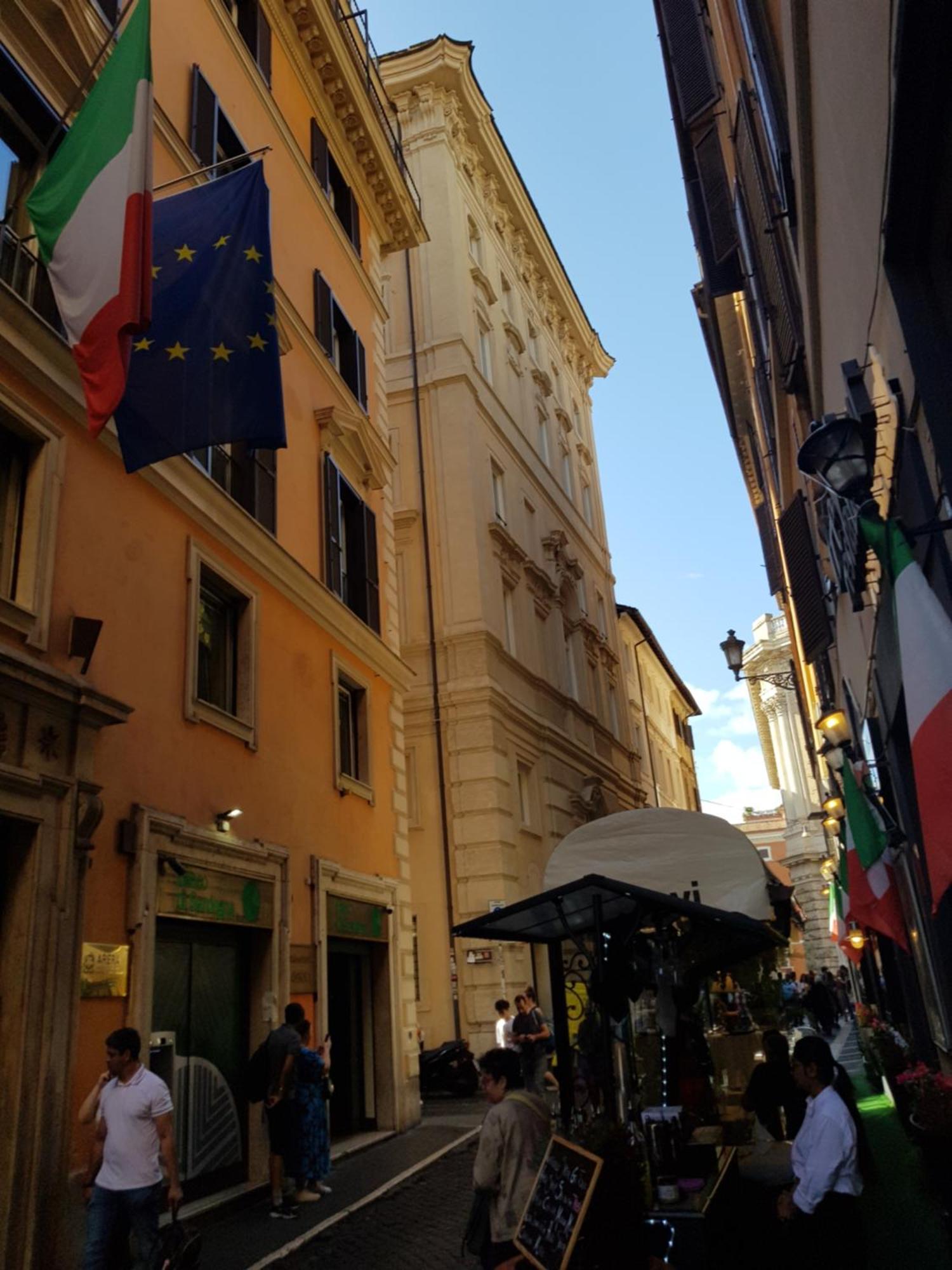 Apartment Un Relax A Fontana Di Trevi Rome