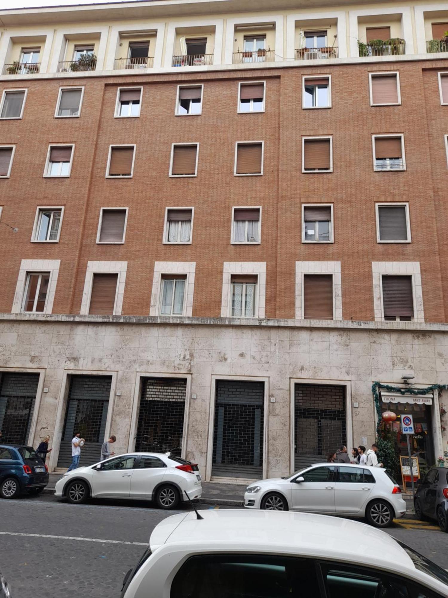 Vicino Alla Metropolitana Apartamento *