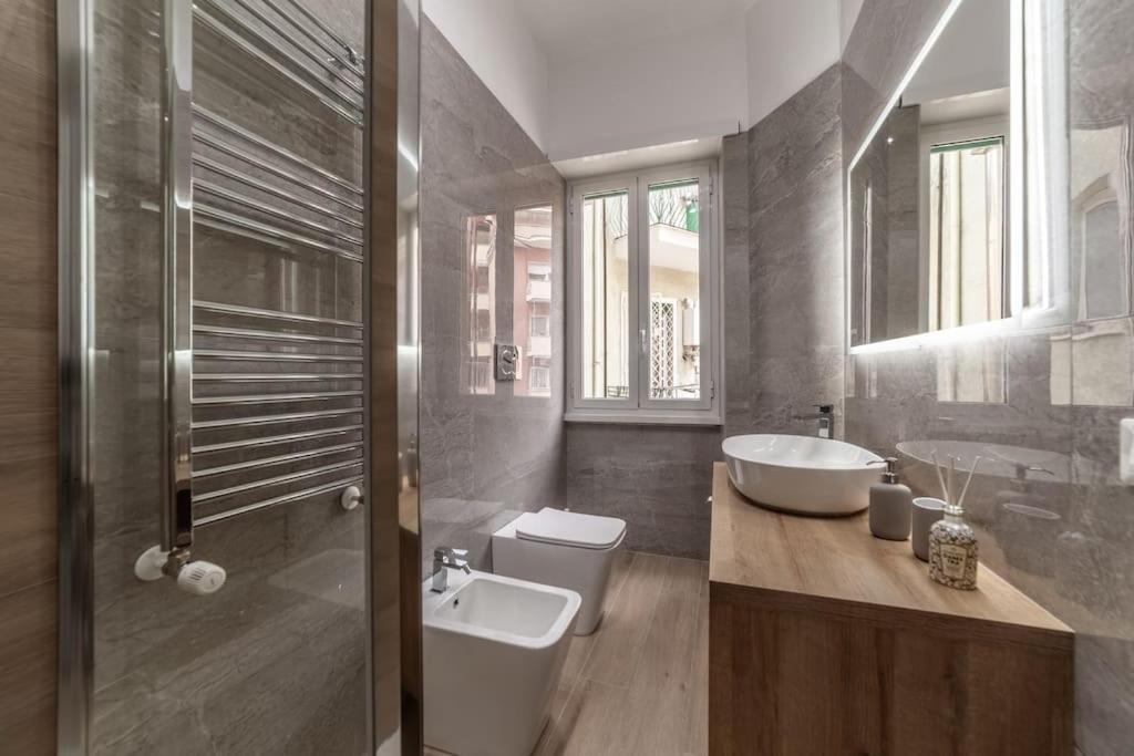 Domus 124, Elegant Comfort With Parking Appartamento Roma