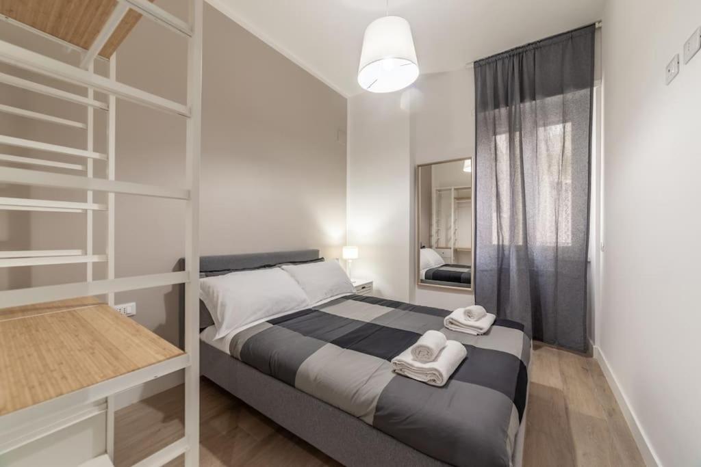 Domus 124, Elegant Comfort With Parking Roma