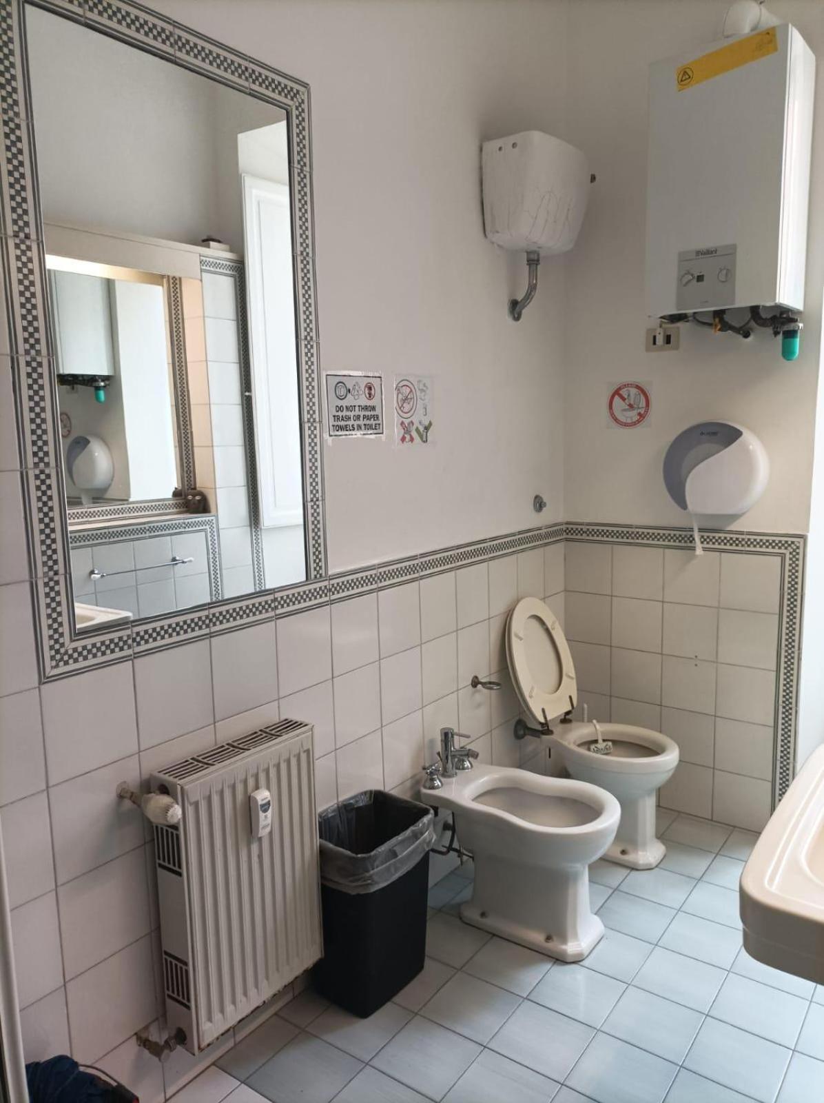 Minerva Hostal *