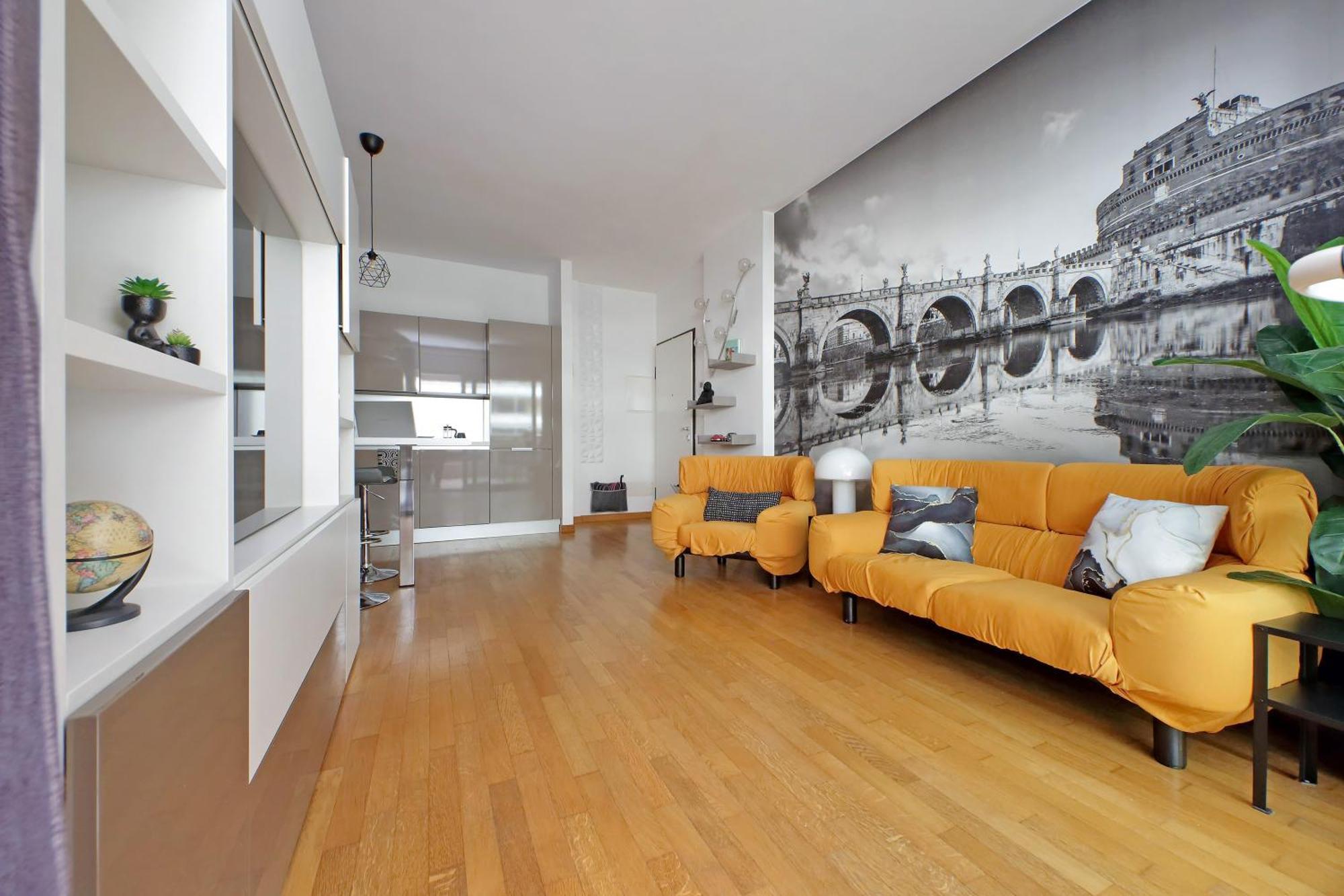 Aki's Flat * Roma