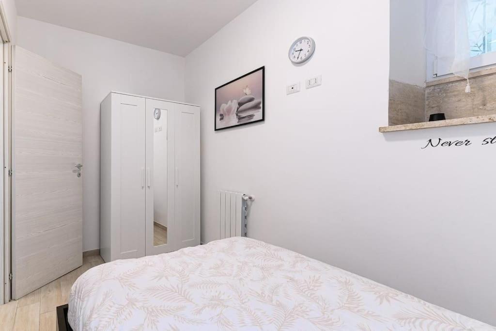 Apartment La Scaletta Furio Camillo Rom
