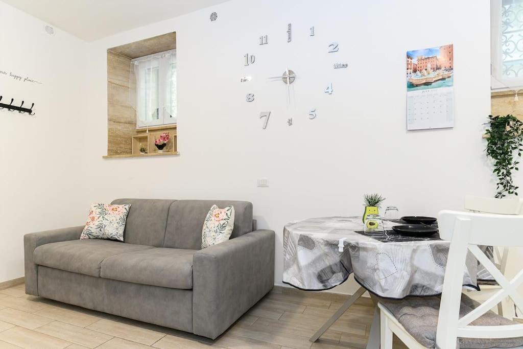 La Scaletta Furio Camillo Apartment *