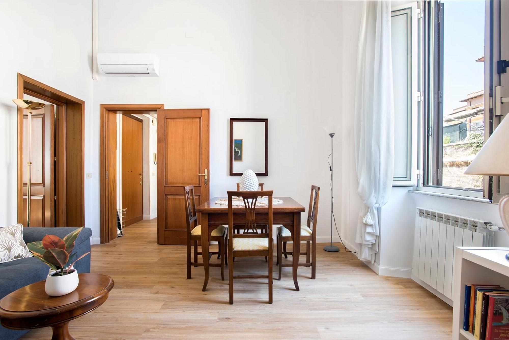Casa Marchese Lucia Roma