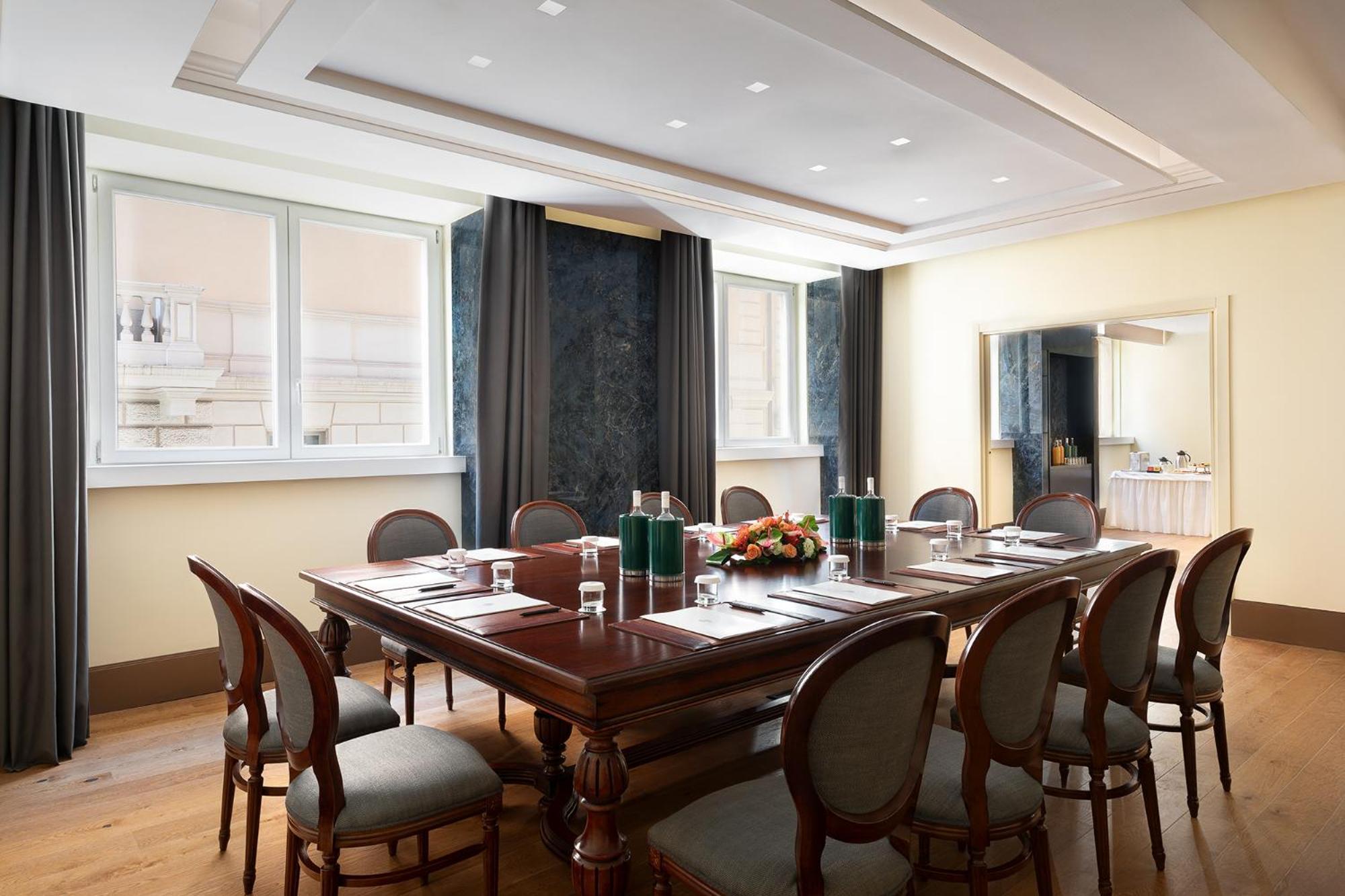 Hotel Sina Bernini Bristol, Autograph Collection 5*