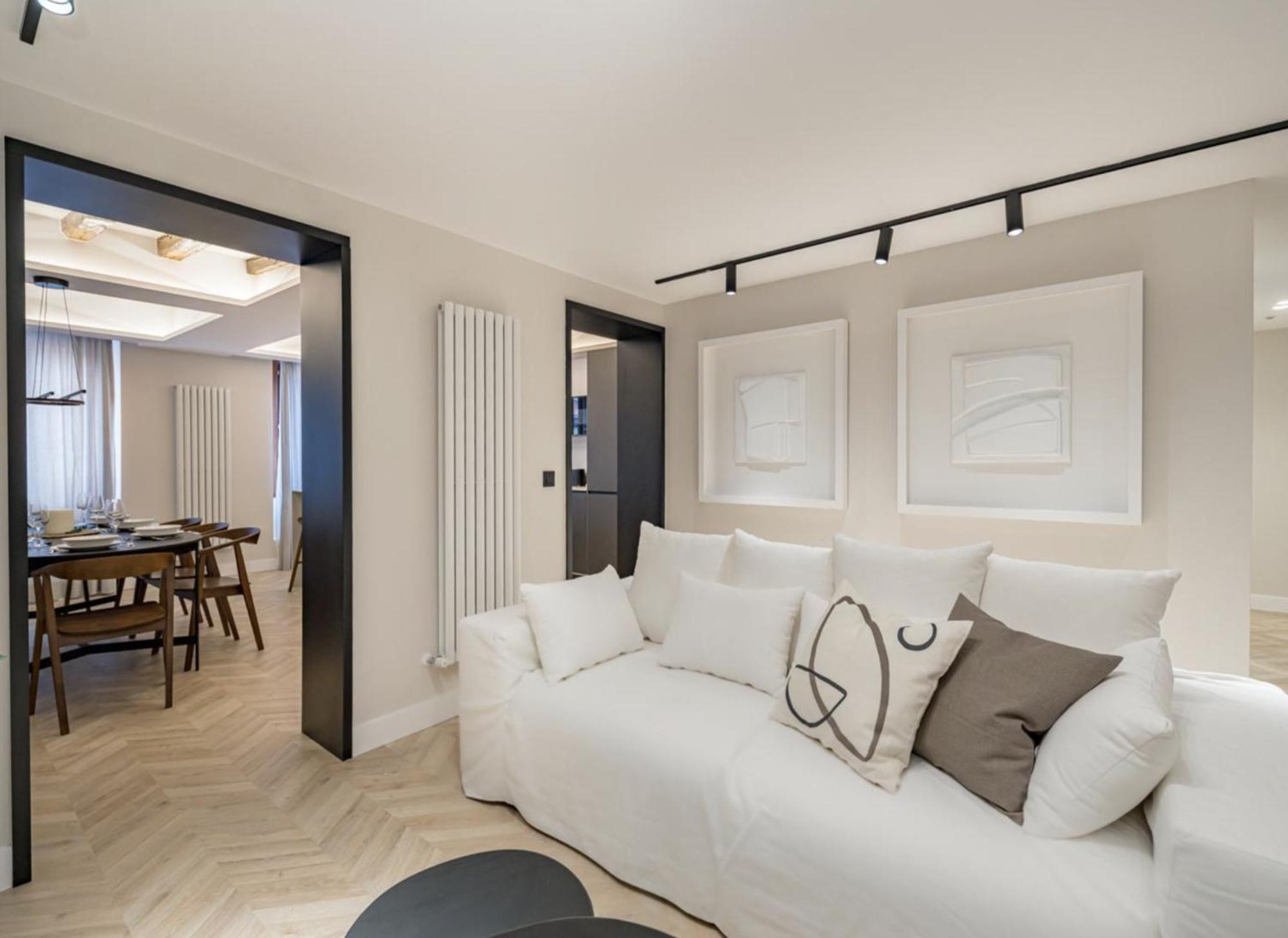 Cosy And Stylish In A Lively Area Of Leilighet *