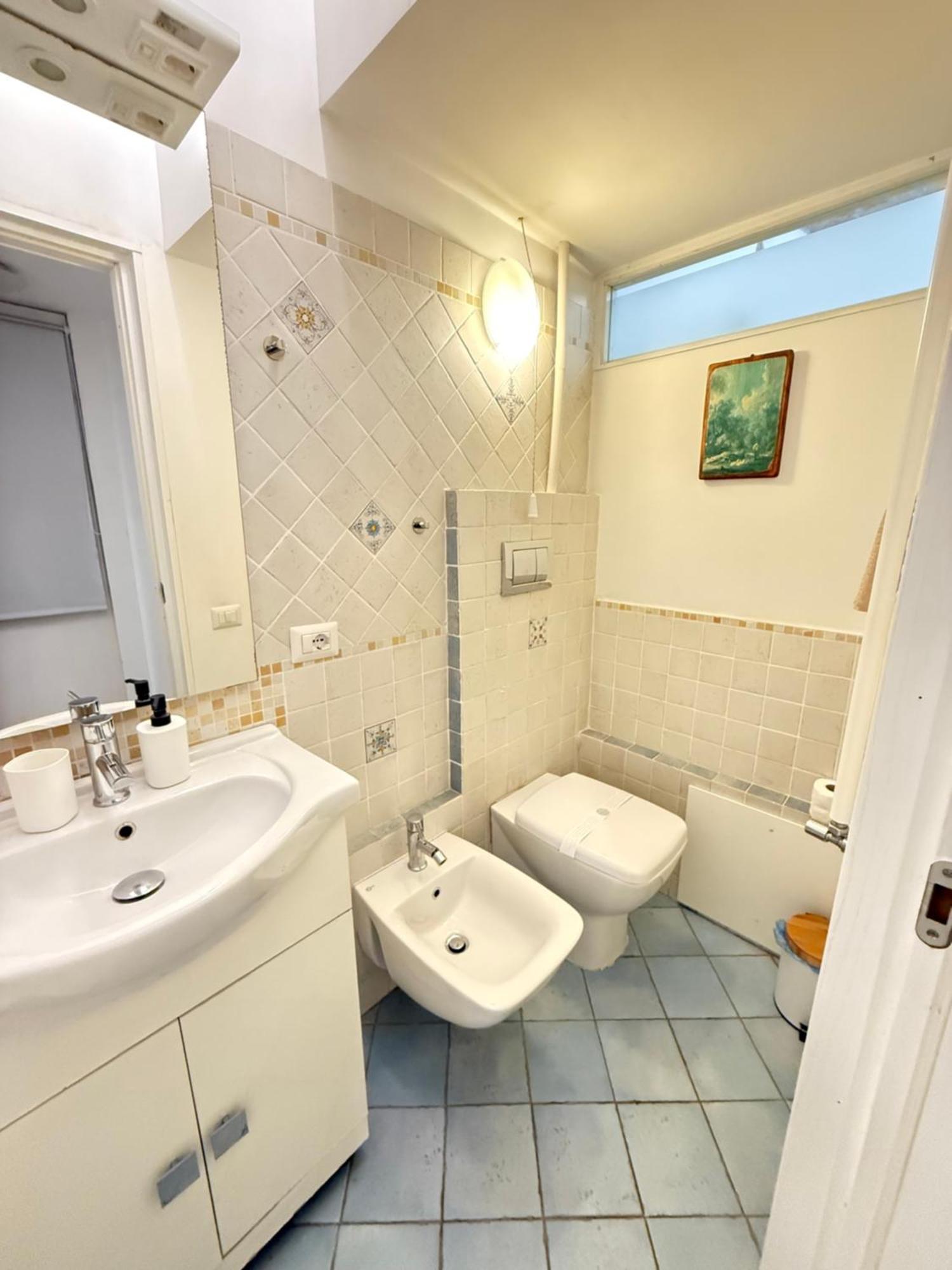 Appartamento San Lorenzo , Near Termini Station Center V