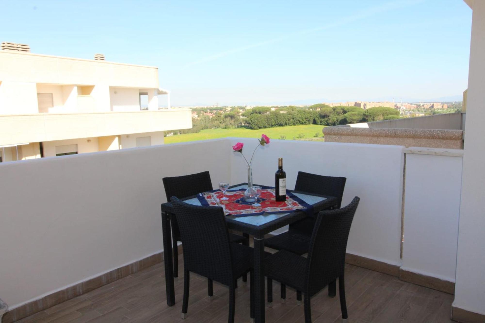 Delizioso E Accogliente Attico Apartamento *